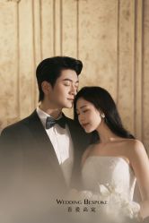-喜爱高定婚纱摄影