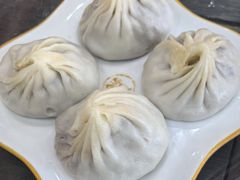 -笑来喜馄饨小笼工坊(通扬路店)