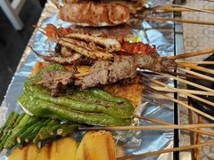 -云晓光头烧烤吧(德平路店)