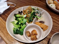 -素满香·素食自助餐厅(直营·大兴街店)