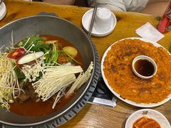 -喇喇排骨火锅·传统韩式脊骨汤(望京西园总店)