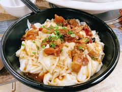 牛腩竹篙粉-石岐乳鸽村(南海第三分店)