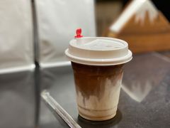 拿铁-作咖啡(养育巷店)