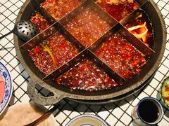 -董眼镜火锅(洪崖洞总店)