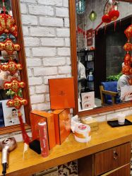 点击看大图 -T.1 hair salon烫染接发