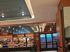 -东方红海鲜百汇(国际大厦店)