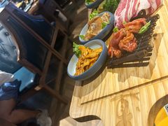 -明洞阿姨·韩式酱蟹烤肉·创意料理(三元桥店)