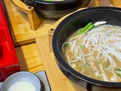 -勺子米线·云南传统小吃市集(四方街店)