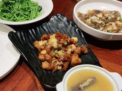 -卢家湾大酒店(诸暨店)