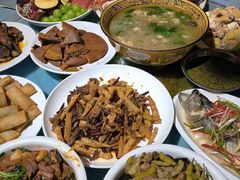 -乡村小榭饭店