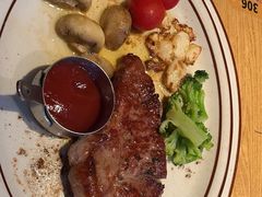 -菲滋意式餐厅(银泰百货金华江南店)