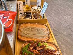 -阿婆情腊排骨火锅(金虹路店)