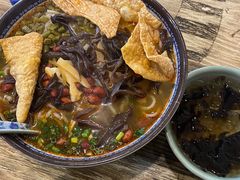 -柳石居柳州螺蛳粉(万达店)
