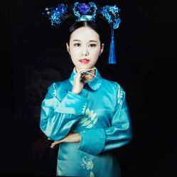 点击看大图 -盘子女人坊古装写真摄影(深圳店)