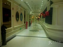 -自由港KTV(王子公主金平店)