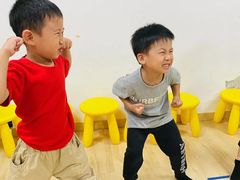 -猴有戏教育戏剧·音乐剧·主持口才·演讲朗诵辩论(环球港华师大校区)