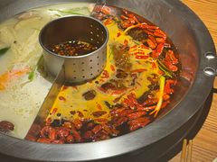 -佬土鹅肠火锅(解放路店)