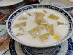 -赵氏传承特色牛奶甜品店(达明店)