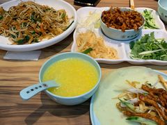 -合合春饼·酱骨·东北菜(潘家园店)