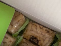 -良品铺子(宝安天虹购物中心店)