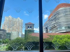 -华为授权体验店(中山公园来福士)