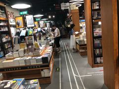 -丽达购物中心(崂山店)