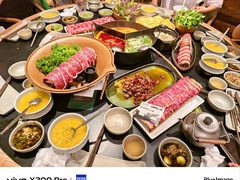 -三出山火锅(南京万象天地店)