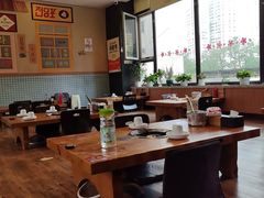 -喇喇排骨火锅·传统韩式脊骨汤(望京西园总店)