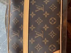 -聚云奢二手奢侈品黄金手表包包回收·中古店(三里屯总店)