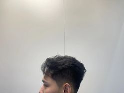 -藤野造型专业烫染接发