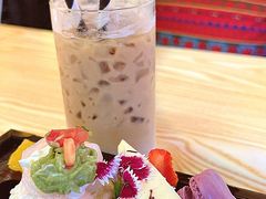 -Famous肥猫墨西哥音乐餐吧(五棵松华熙LIVE店)