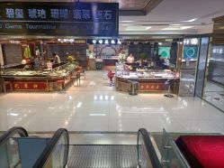 -万丰珠宝