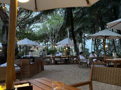 -三亚艾迪逊酒店·海滩烧烤 BARBACOA·现场乐队·浪漫晚餐·烧烤海鲜