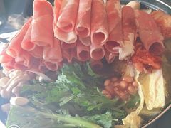 部队锅-MI WU FACTORY米屋美食工厂餐厅(绿地店)