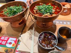 -成都你六姐·牛肉冒菜(信泰中心商场店)