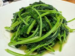 -黄泥岗·地道湖北菜(奥特莱斯店)