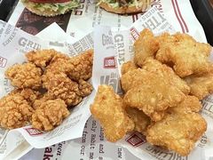 -The Habit Burger Grill 哈比特汉堡(世博店)