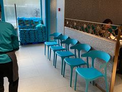 等位区-半天妖烤鱼(方庄店)