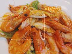 大虾烧白菜-1937青岛老味道·海肠捞饭·青岛菜(大鲍岛栈桥店)