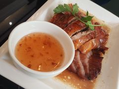烧腊双拼-玉兰苑一等茶餐厅