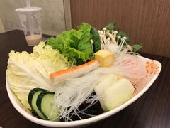 -呷哺呷哺 小火锅 (浦东新欧尚超市店)
