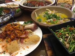 -童年小筑餐厅(申花路店)