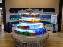 -涨巢·潮玩水疗局