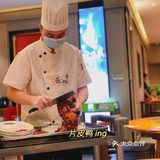 今天吃什么｜金灿灿香喷喷烤鸭