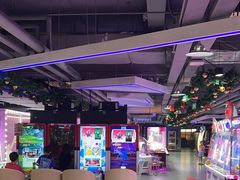 -嗨翻Hi-Fun竞技主题乐园·蹦床亲子生日轰趴(国光1937店)