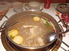 -牛人日志·鲜牛肉骨汤火锅(万科里瑧店)