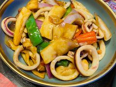-钳真多钓虾馆·小龙虾海鲜烧烤(九六广场店)