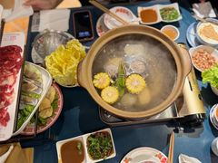 -邹开喜·小海鲜醉鸡煲·潮汕鲜切牛肉店(襄阳北路店)