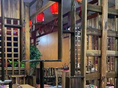 -果松木炭酸菜铜火锅·外婆参鸡汤