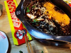 -朱氏胖子烂火锅(洪崖洞店)